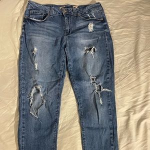 Seven7  stretch boyfriend jean
